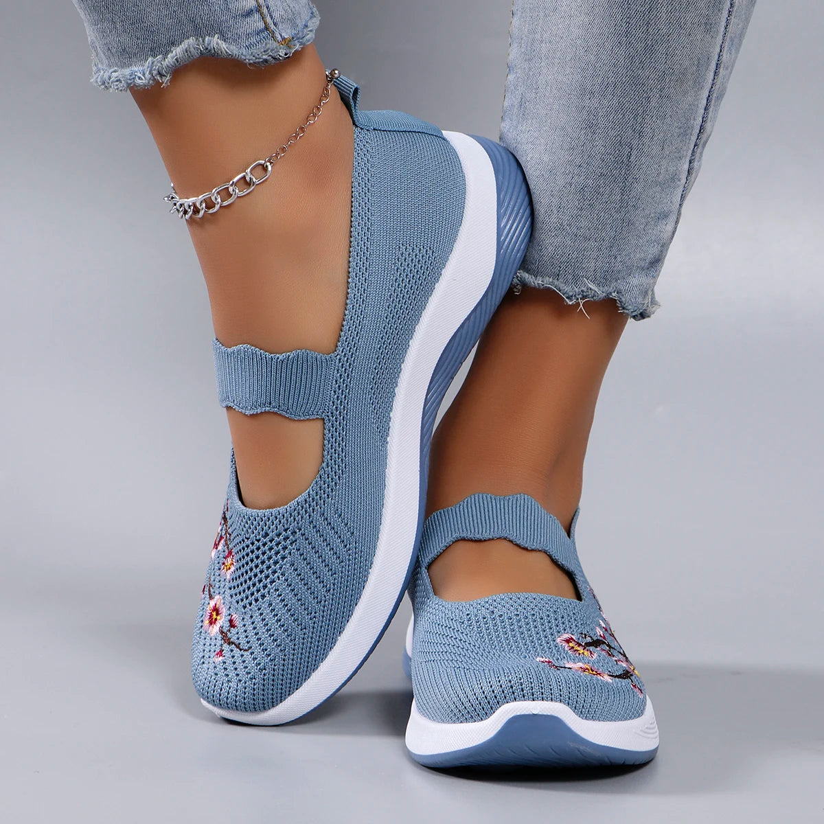🛒👟🌸  Tênis Feminino Respirável de Verão – Leveza, Conforto e Estilo para Seus Passos! 👟✨
