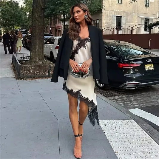 Vestido Feminino Curto com Renda, Fenda e Costas Abertas | Elegante, Sensual e Perfeito para Festas