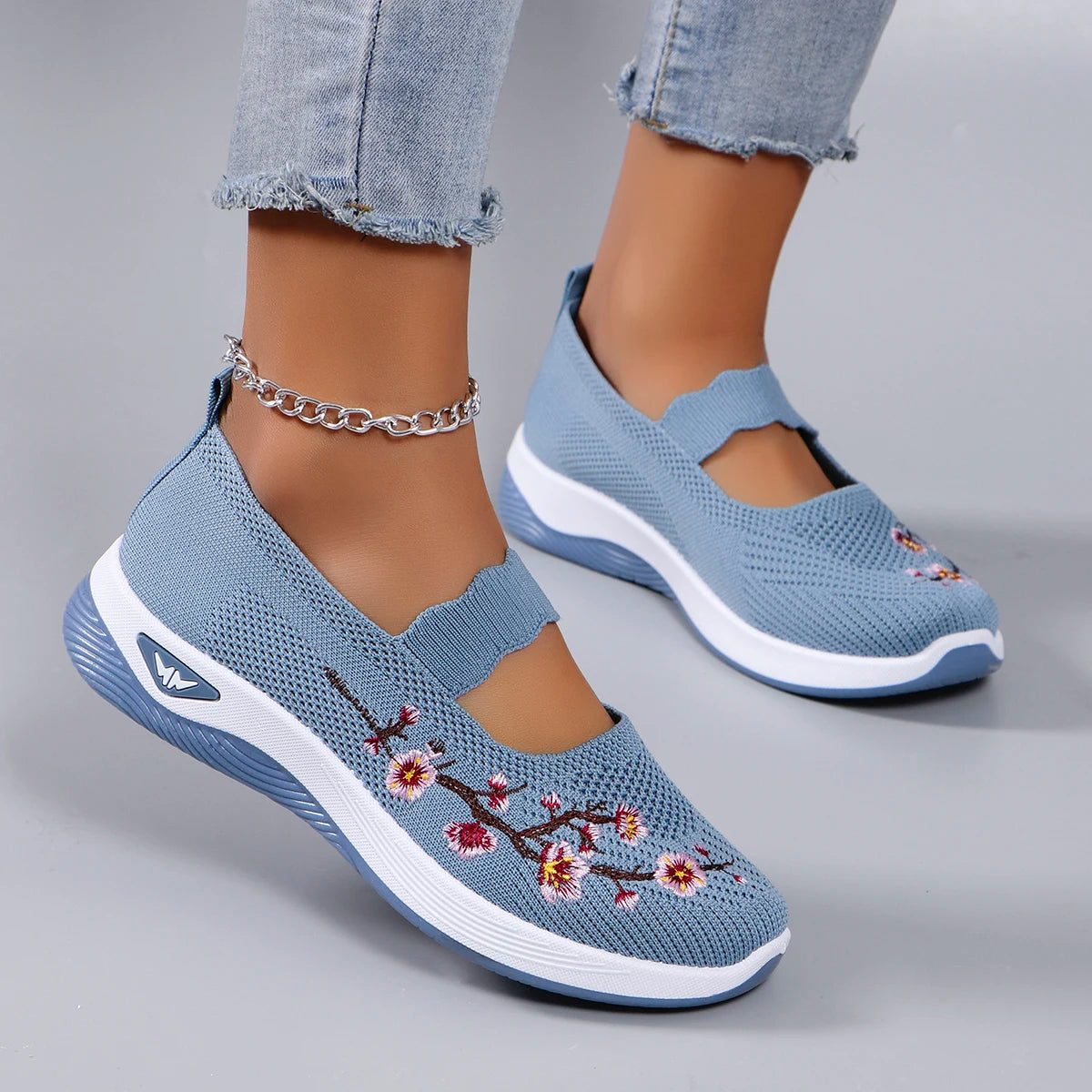 🛒👟🌸  Tênis Feminino Respirável de Verão – Leveza, Conforto e Estilo para Seus Passos! 👟✨